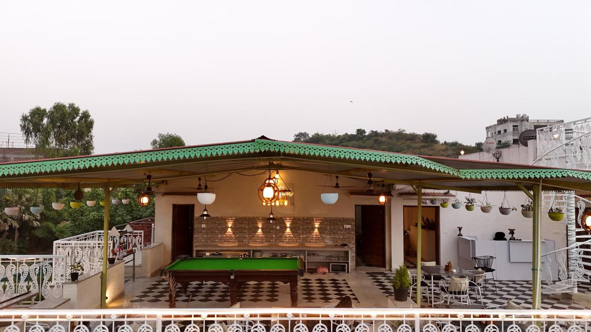 Hotel Karohi Villa Udaipur Bagian luar foto