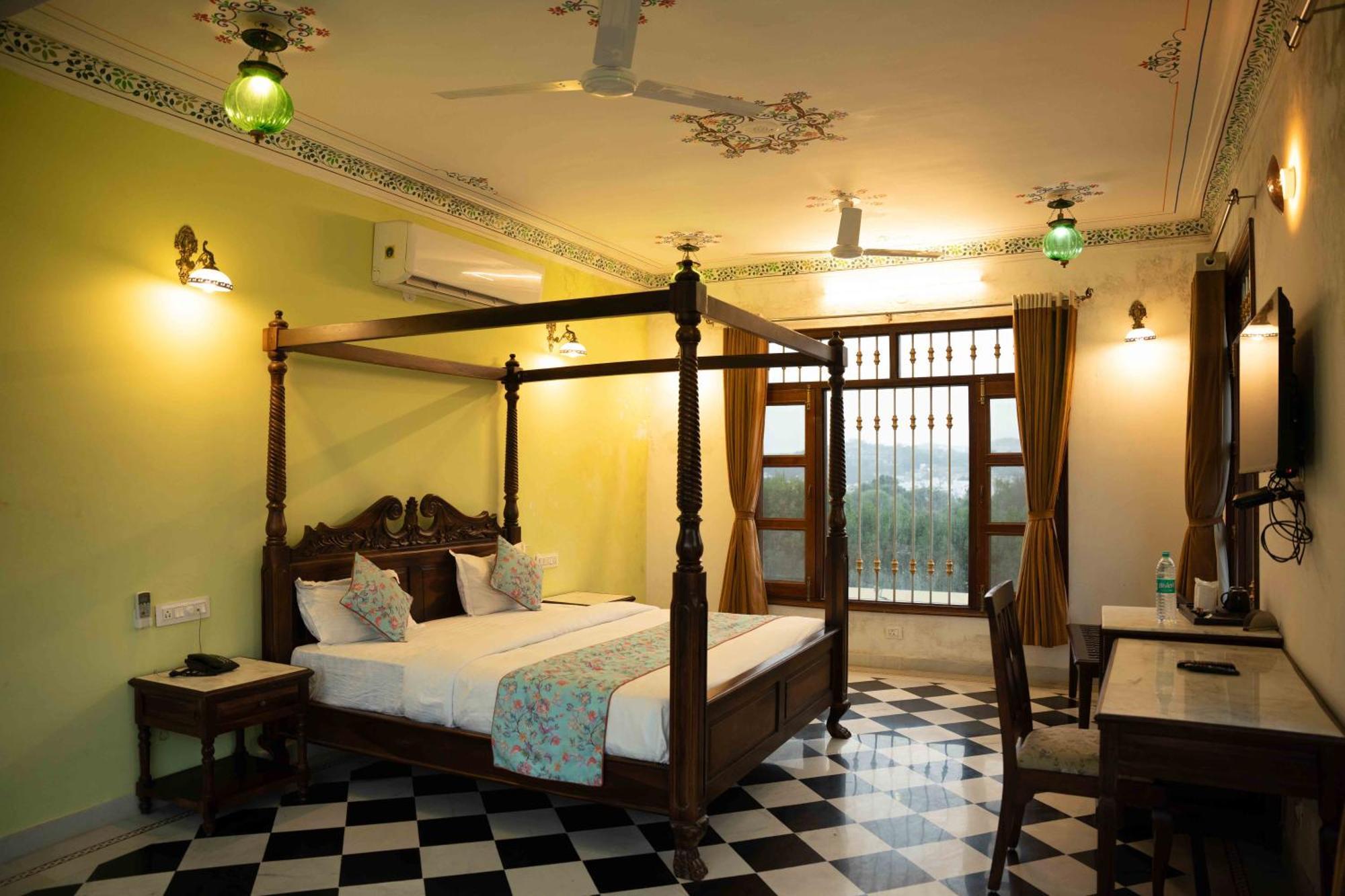 Hotel Karohi Villa Udaipur Bagian luar foto